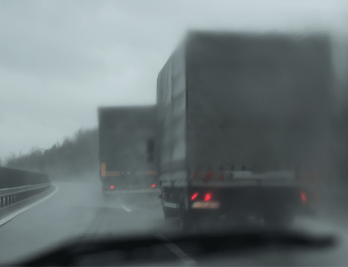 Driving Safety Tips for Commercial Vehicles in Adverse Weather